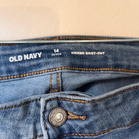 Old Navy boot cut jeans. Size 14 petite. - Picture 3 of 3